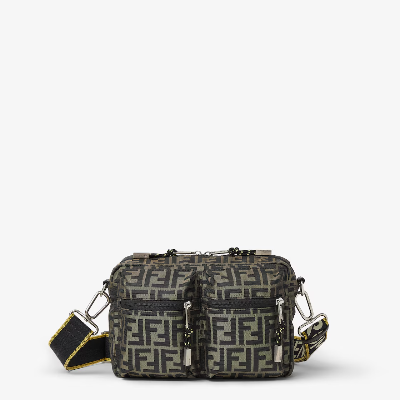 [FENDI] 카메라 케이스 상품 이미지
